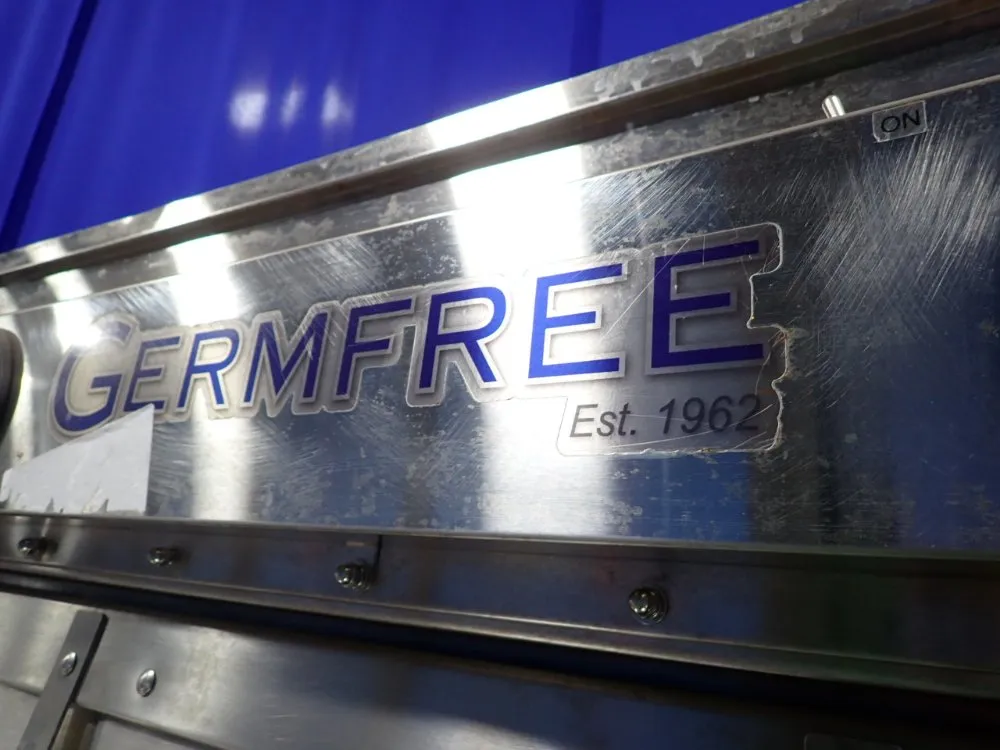 Germfree Laboratories 24" X 30" X 22" Chamber Containment Aseptic Isolator Laminar Flow Hood - Vf-4usp