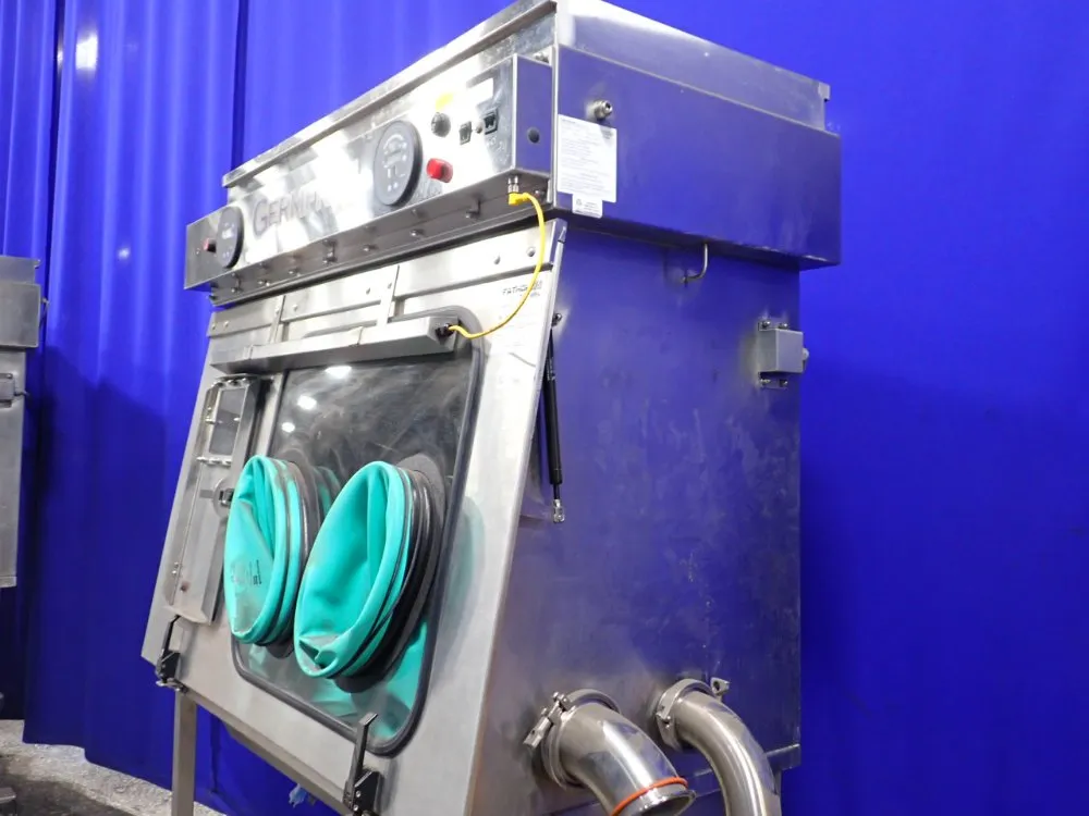 Germfree Laboratories 24" X 30" X 22" Chamber Containment Aseptic Isolator Laminar Flow Hood - Vf-4usp