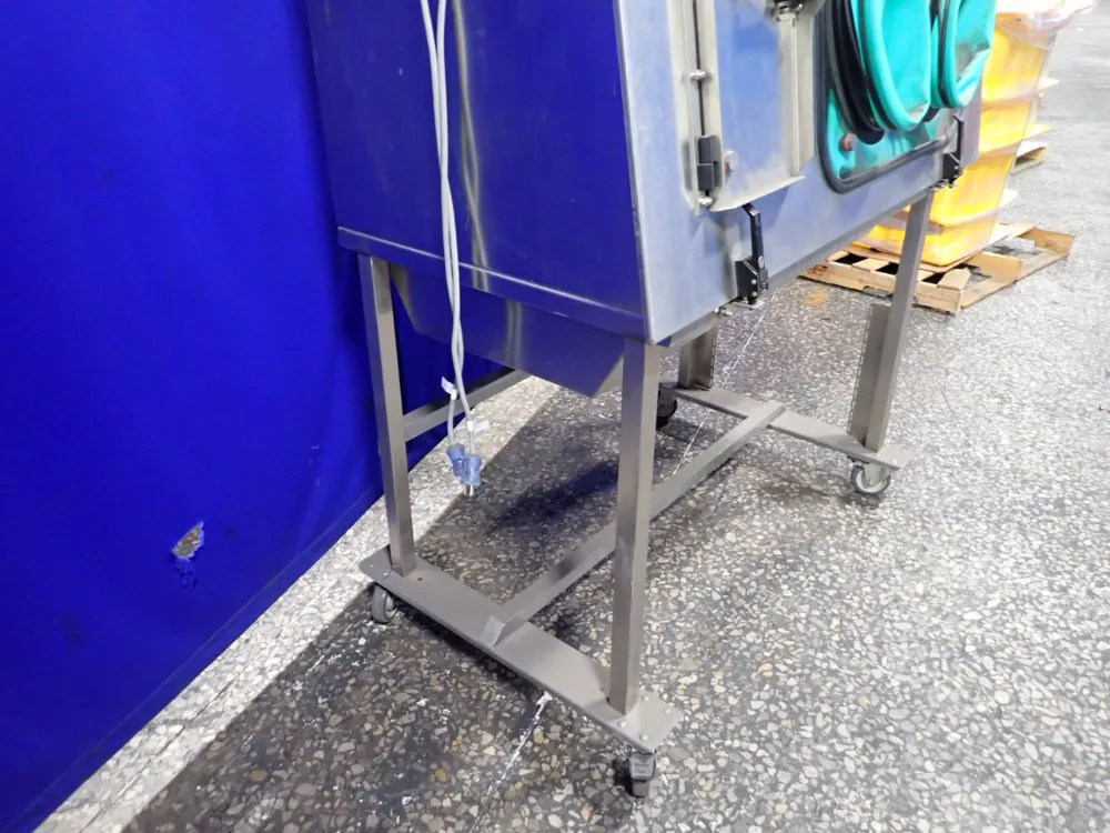 Germfree Laboratories 24" X 30" X 22" Chamber Containment Aseptic Isolator Laminar Flow Hood - Vf-4usp