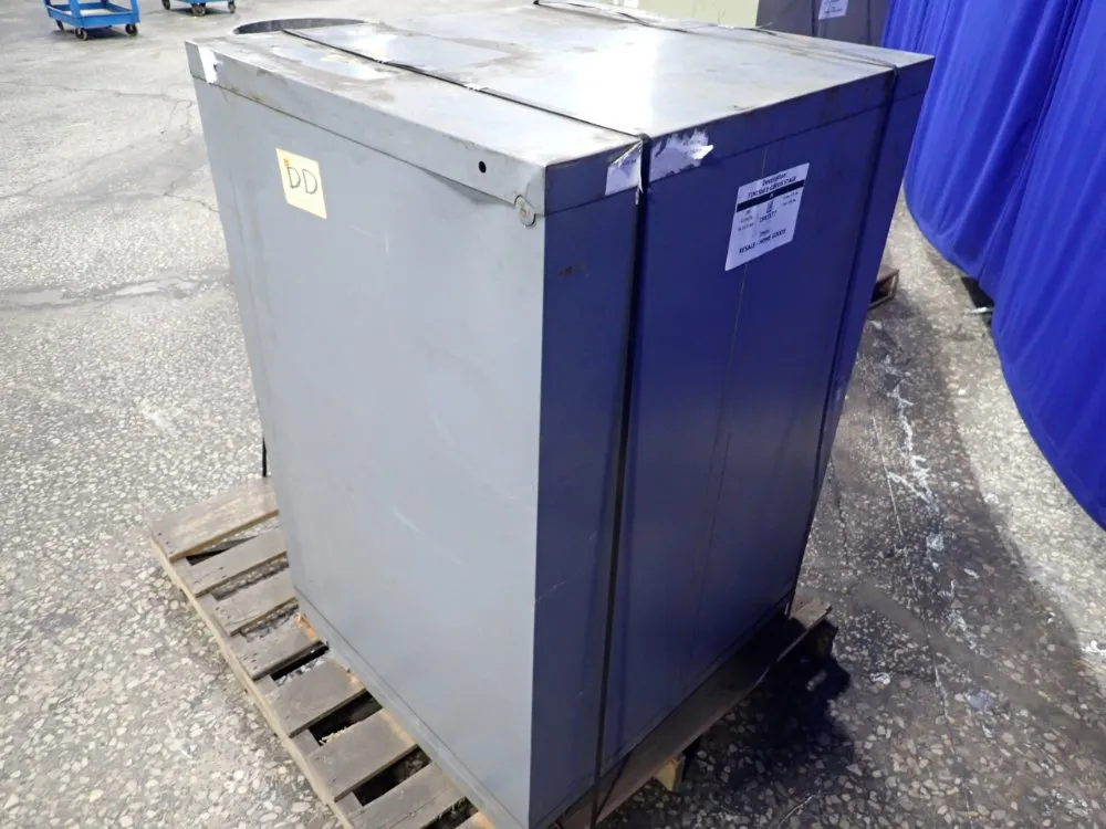 8 Drawers Tool Cabinet