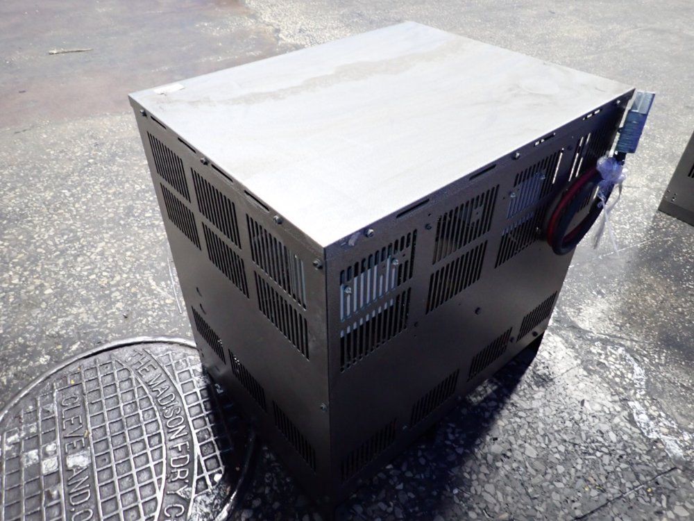 Quarterhorse 36 V / 750 Ah Battery Charger - Ohc018n750s9ds