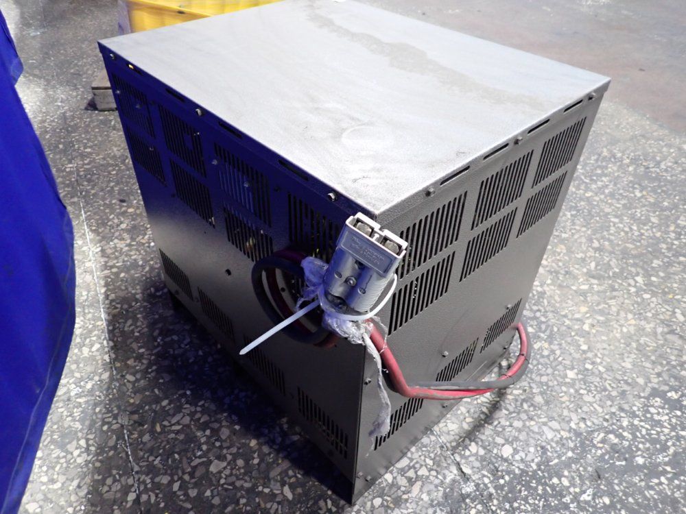 Quarterhorse 36 V / 750 Ah Battery Charger - Ohc018n750s9ds