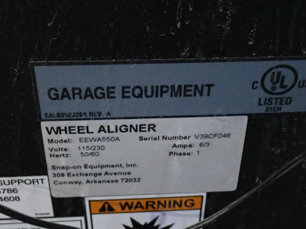 Snap-on Equipment Inc 10,000 Lbs Wheel Alignment System - Eewa550a