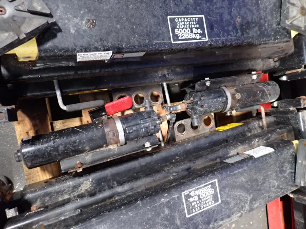 Snap-on Equipment Inc 10,000 Lbs Wheel Alignment System - Eewa550a