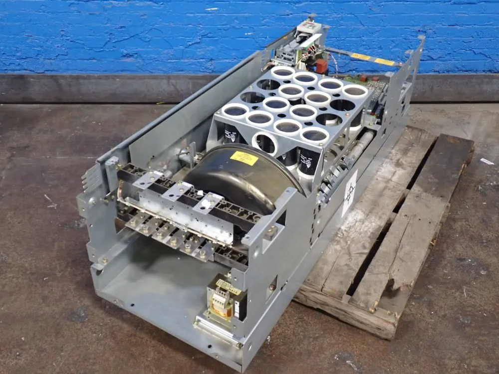 Siemens Ac Drive - 6se7032-1eg20-z