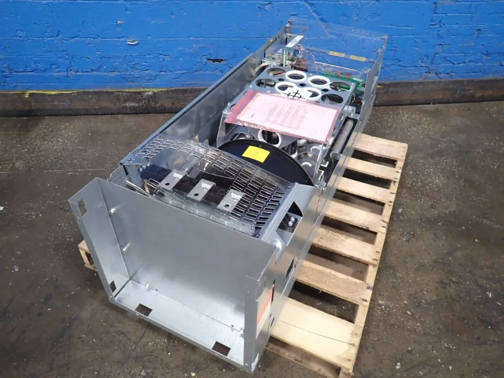 Siemens Ac Drive - 6se7032-1eg60-z