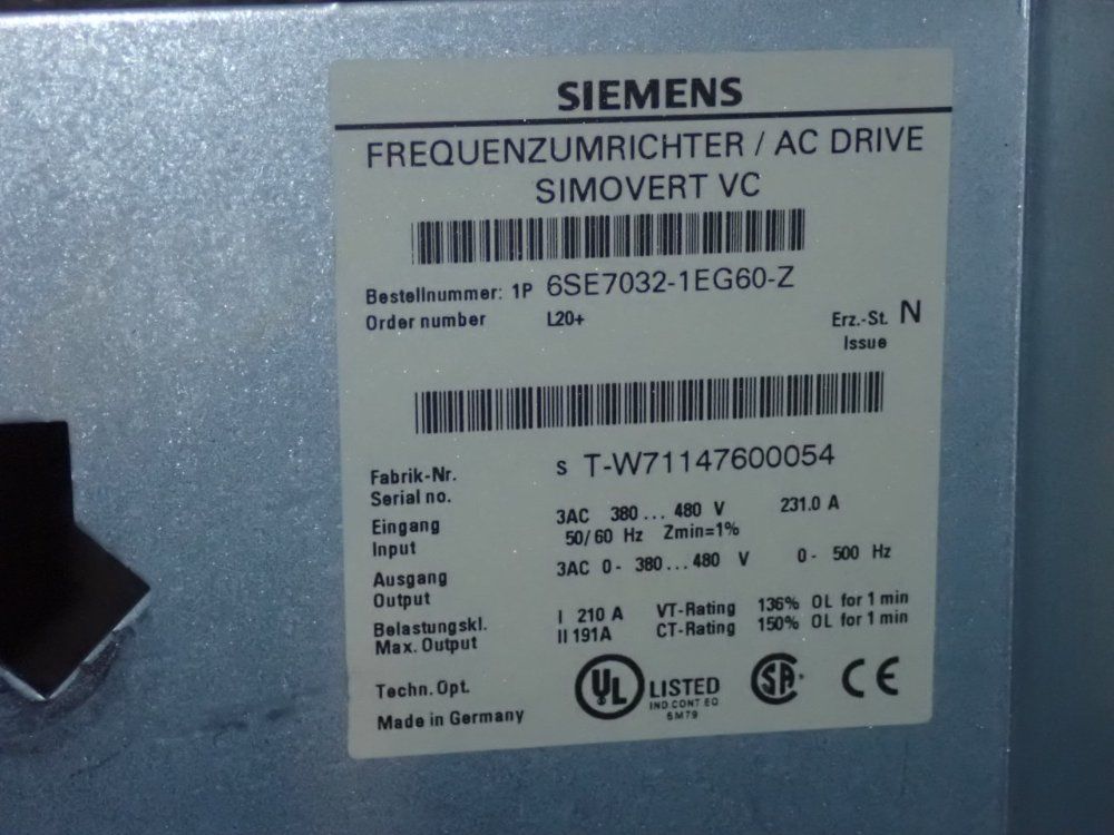 Siemens Ac Drive - 6se7032-1eg60-z