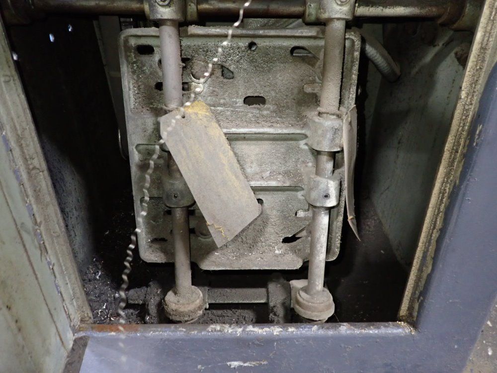 Clausing 13" X 34" Lathe - 6329