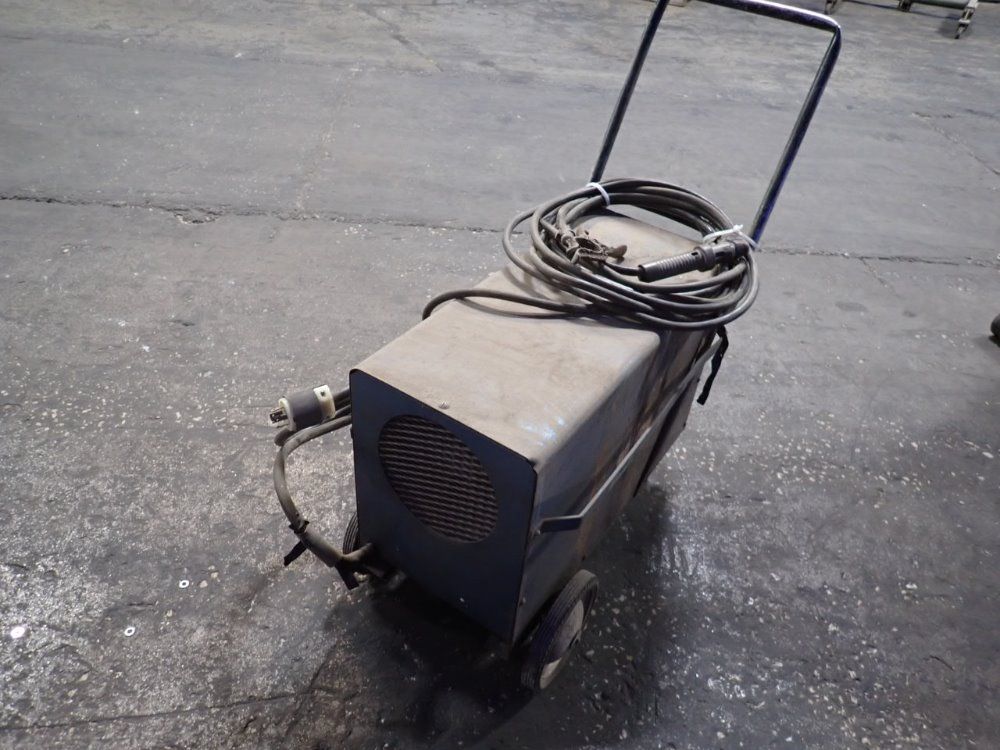 Miller 180 Amps Welder - 180 Ac/dc