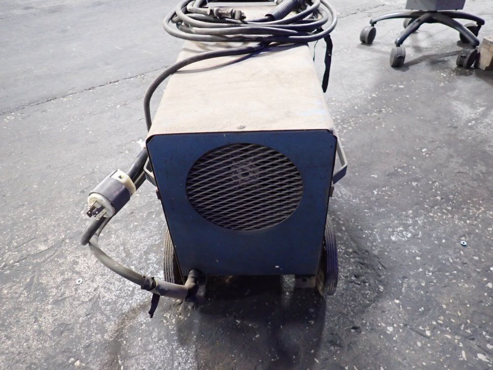 Miller 180 Amps Welder - 180 Ac/dc