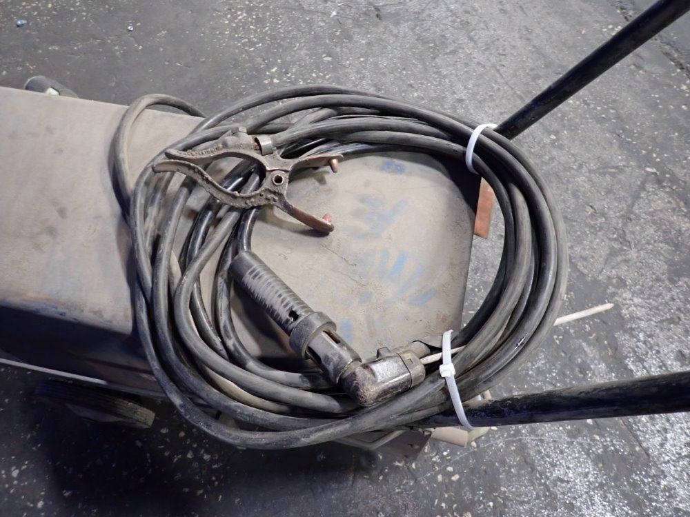 Miller 180 Amps Welder - 180 Ac/dc