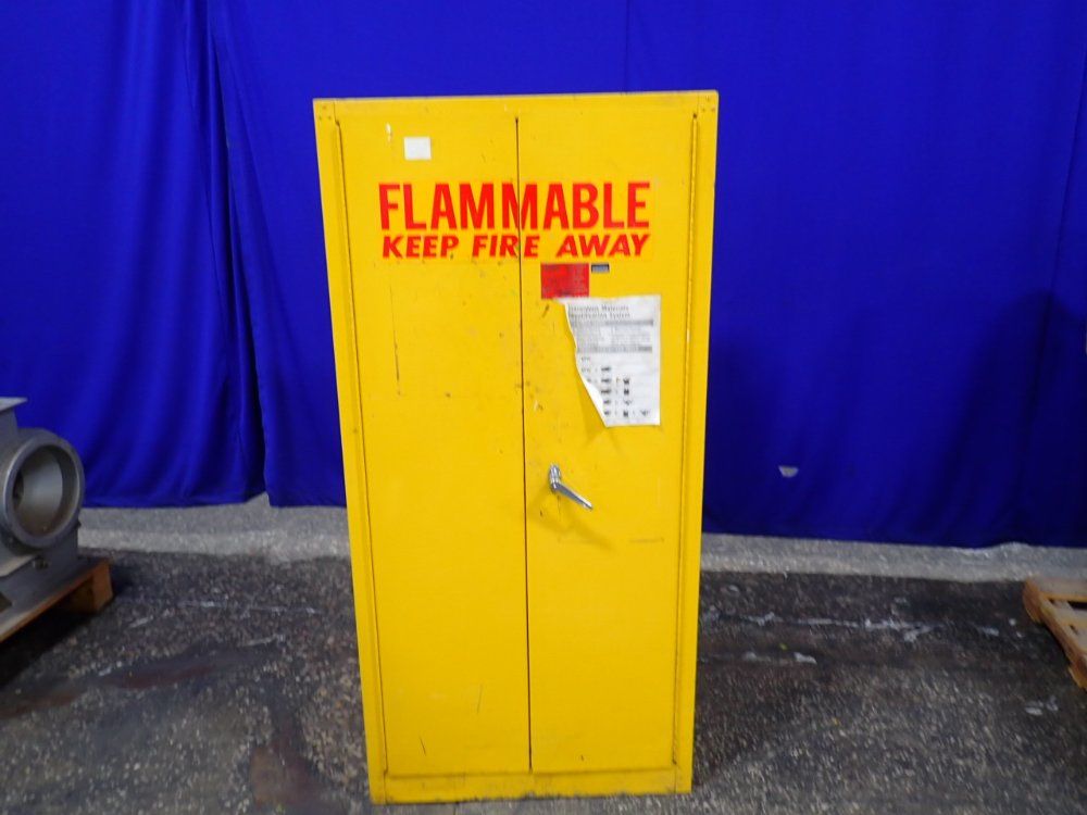 Eagle 60 Gal Flammable Cabinet - 1962