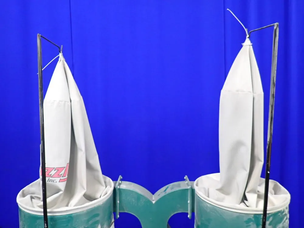 Grizzly 2 @ 19" X 19" X 40" Dust Collector