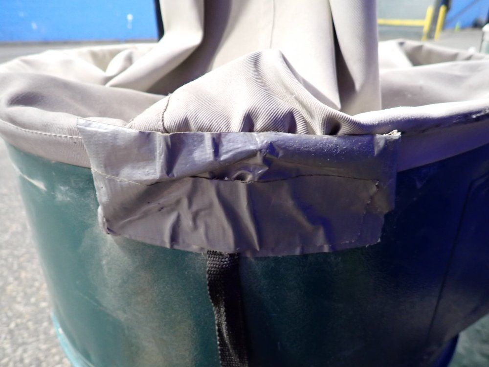 Grizzly 2 @ 19" X 19" X 40" Dust Collector