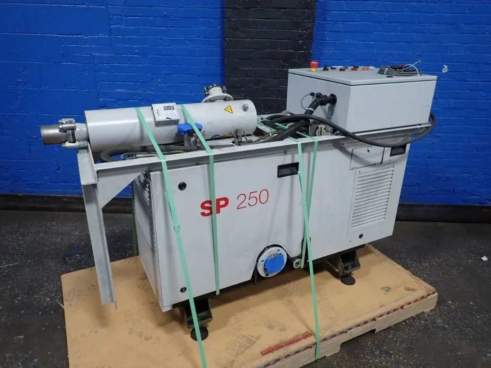 Leybold Vacuum Pump - Sp250