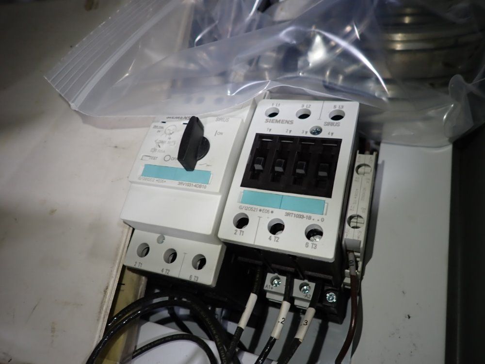 Leybold Vacuum Pump - Sp250