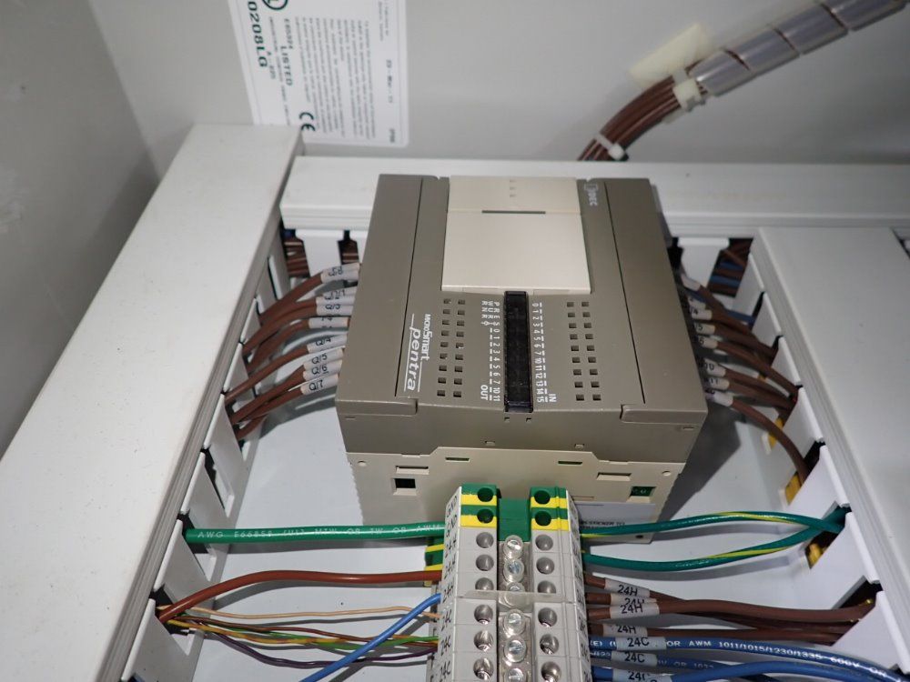 Leybold Vacuum Pump - Sp250