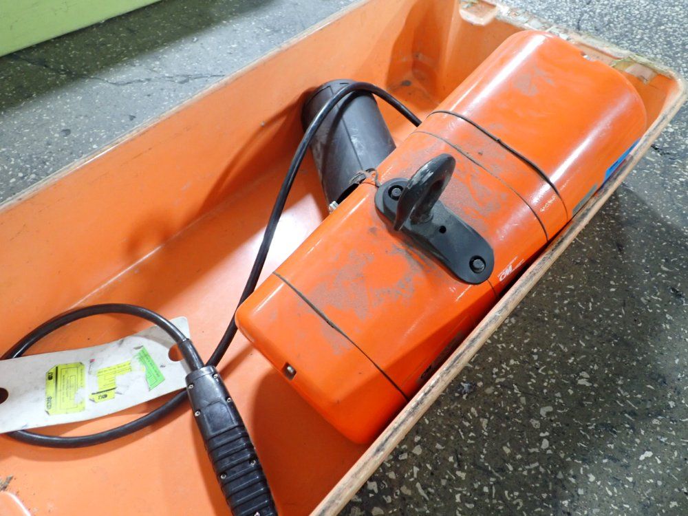 Columbus Mckinnon Corporation 1/4 Ton Hoist - B