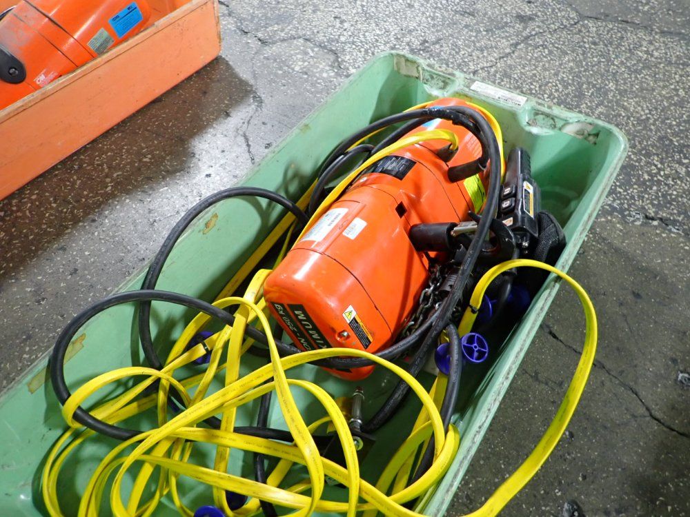 Columbus Mckinnon Corporation 1/4 Ton Hoist - C