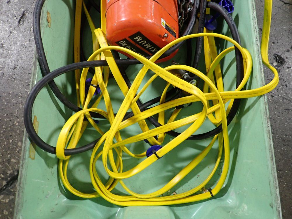 Columbus Mckinnon Corporation 1/4 Ton Hoist - C