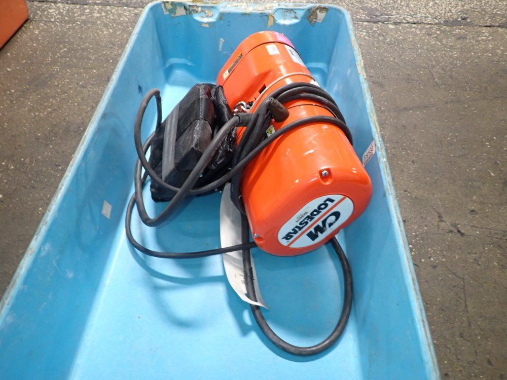 Columbus Mckinnon Corporation 1/2 Ton Hoist - F