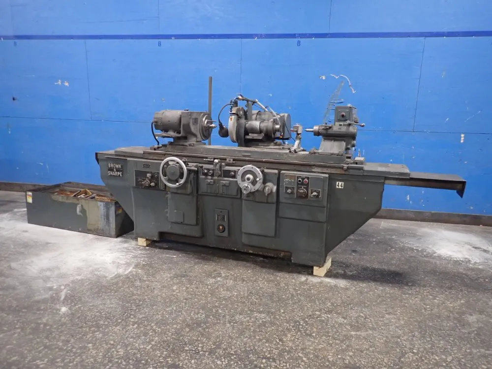 Brown & Sharpe Cylindrical Grinder - No 3