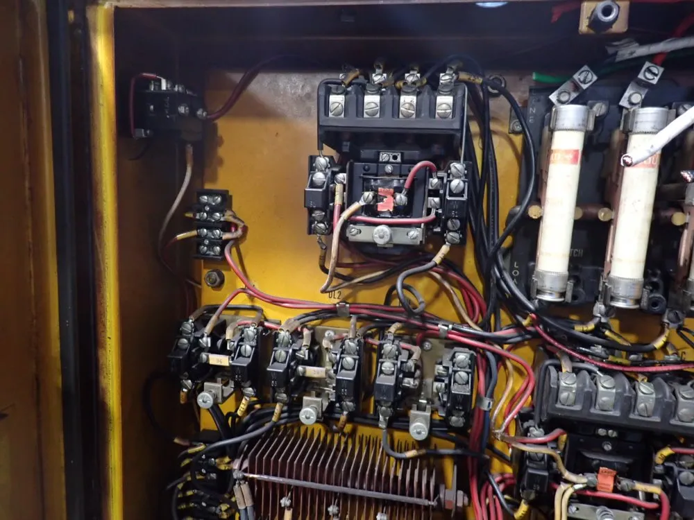 Brown & Sharpe Cylindrical Grinder - No 3