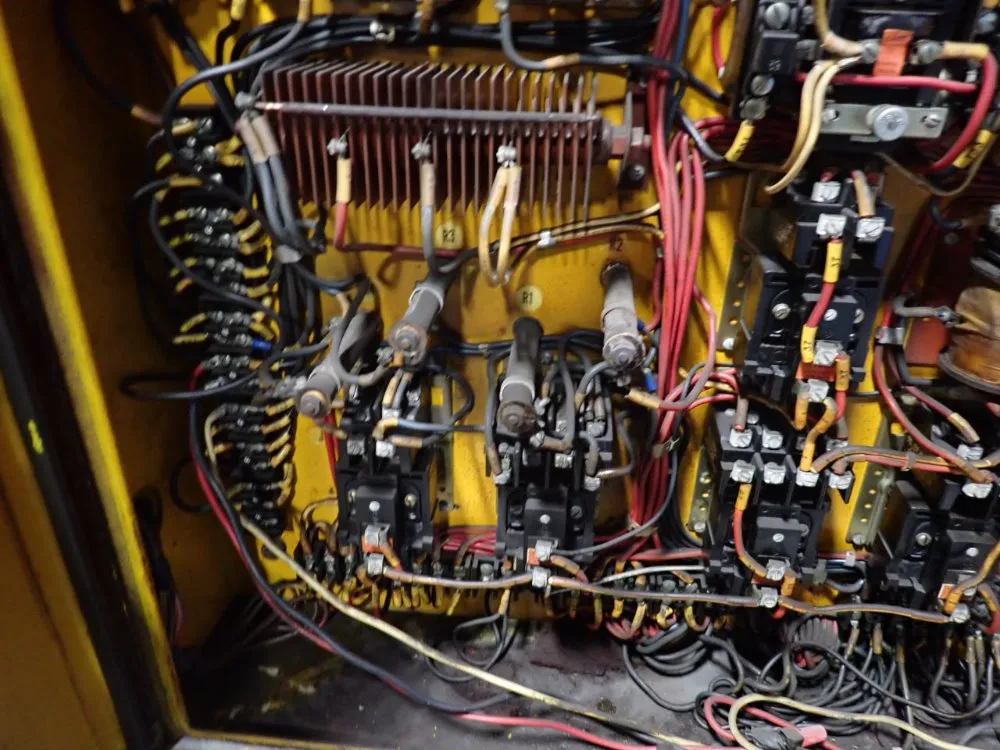 Brown & Sharpe Cylindrical Grinder - No 3