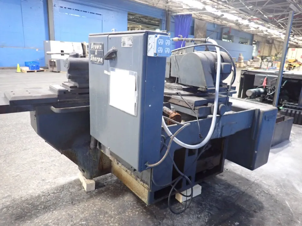 Brown & Sharpe Cylindrical Grinder - No 3