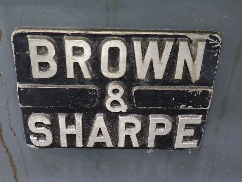 Brown & Sharpe Cylindrical Grinder - No 3