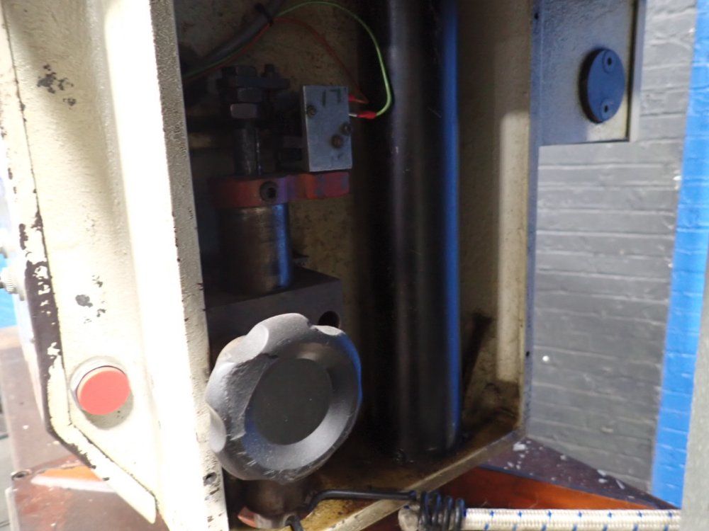 Hudson Machinery Die Cutting Press - F63hs