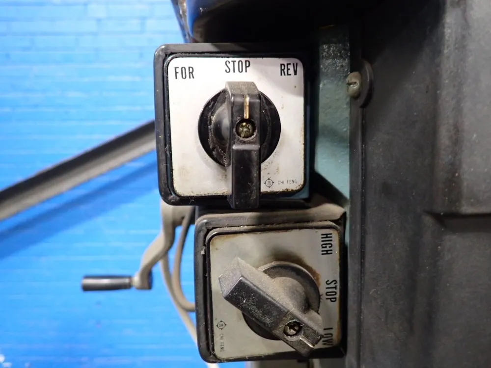 Loctite 28" X 8" Vertical Mill