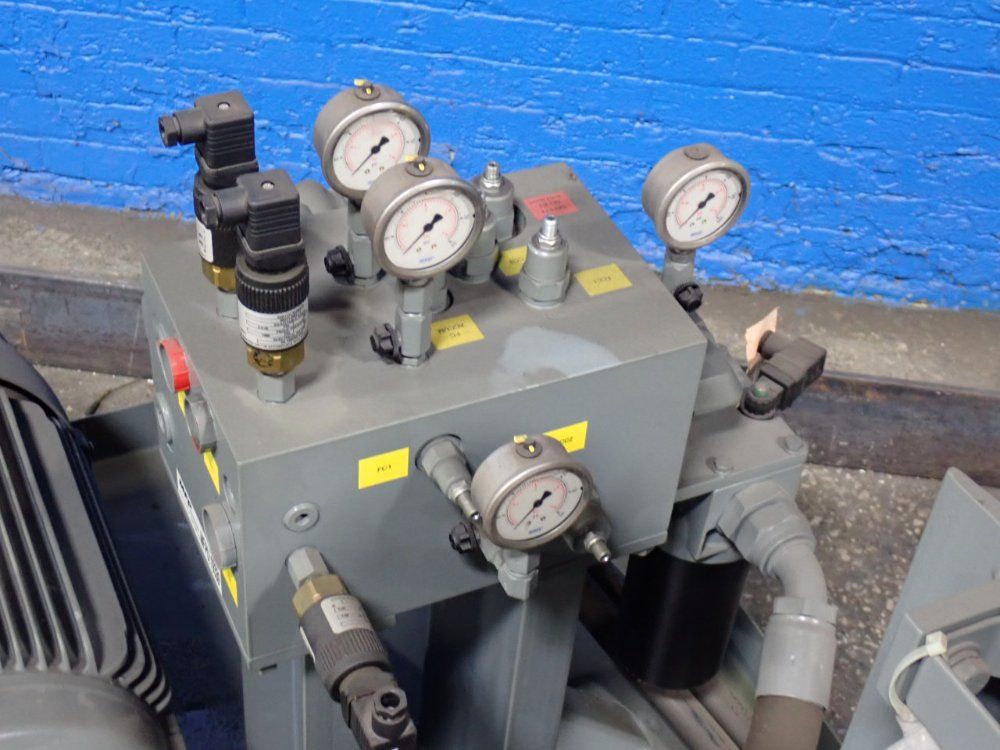 Parker/nfp 15 Hp Hydraulic Unit - 35v-30-a-1-a-20