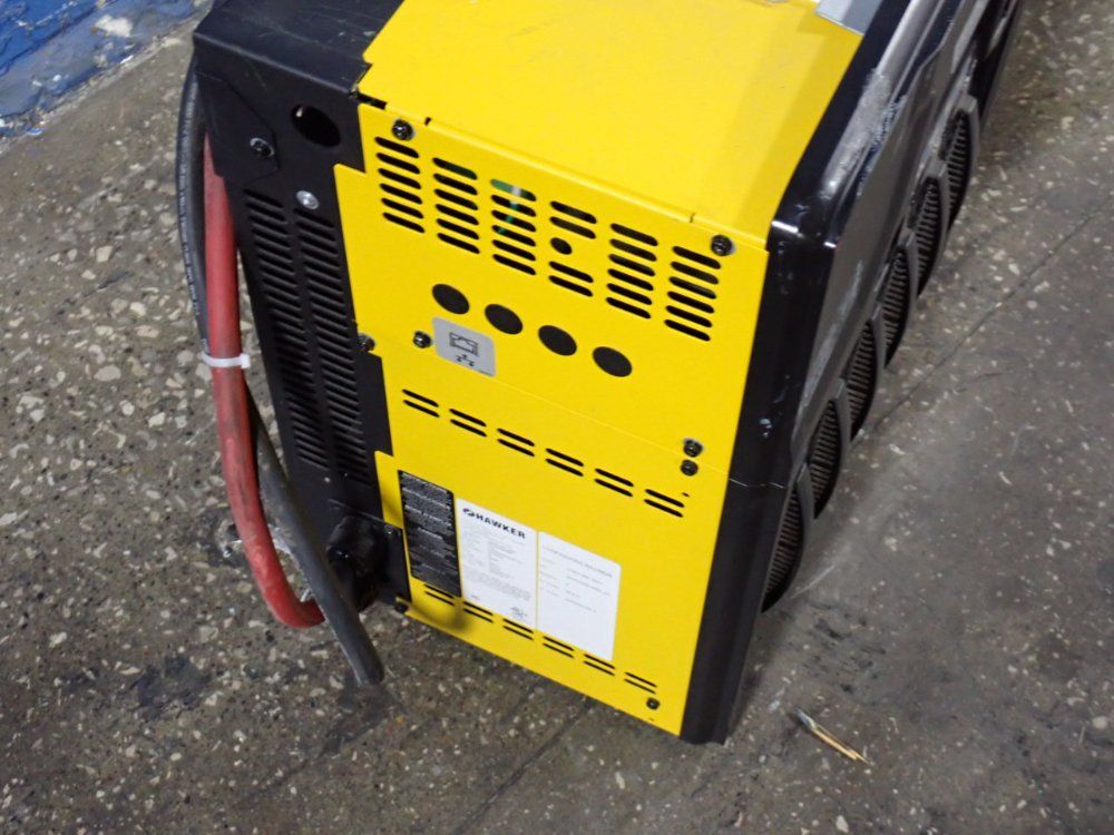 Hawker 24/36/48 V - 2000 Ah Battery Charger - Lpm3-48f-320y