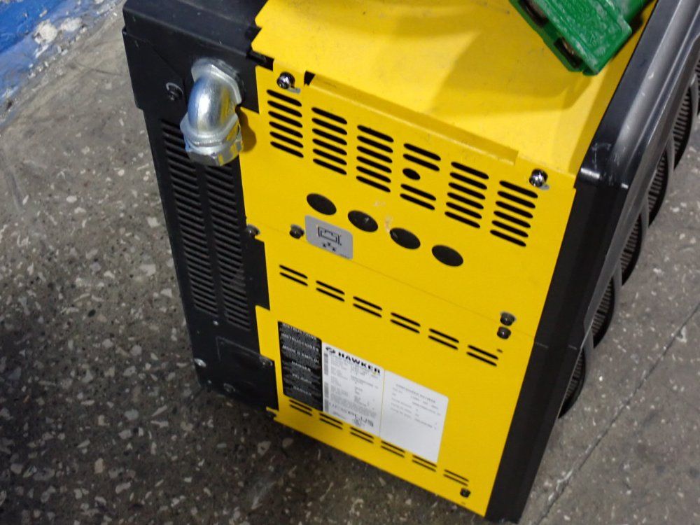 Hawker 24/36/48 V - 2000 Ah Battery Charger - Lpm3-48f-320y