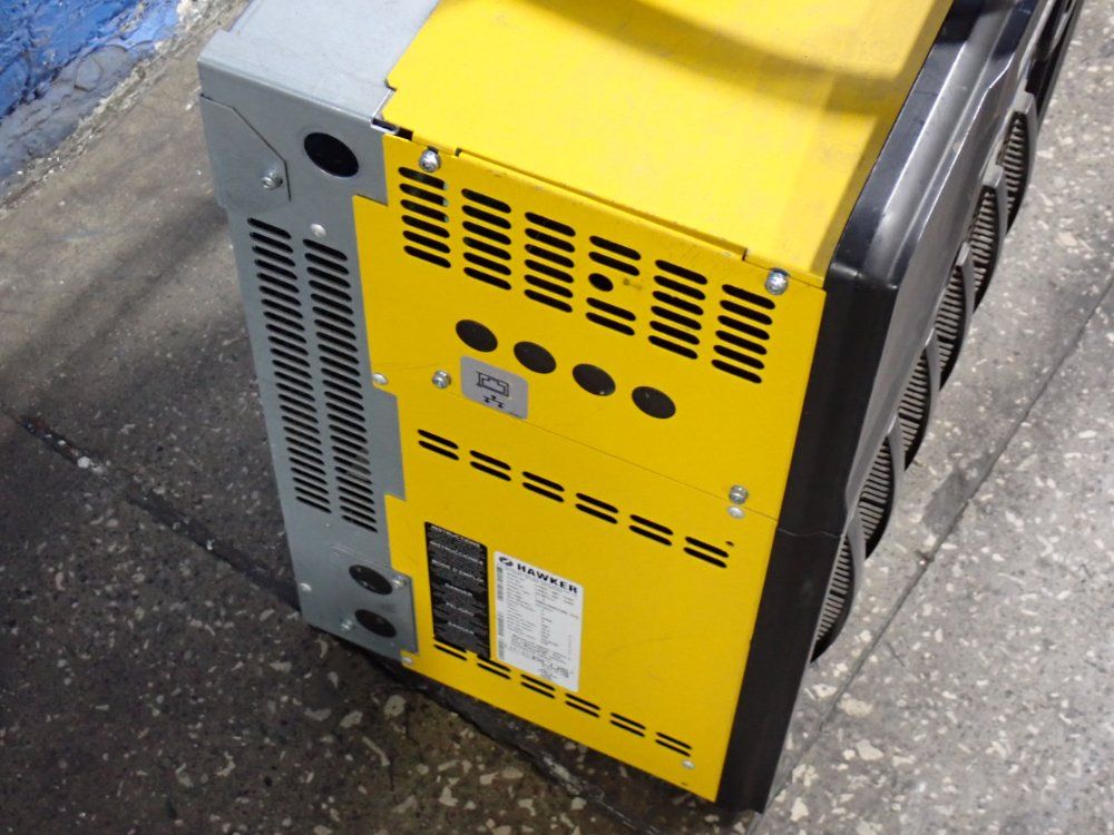 Hawker 24/36/48 V - 2000 Ah Battery Charger - Lpm3-48f-240y