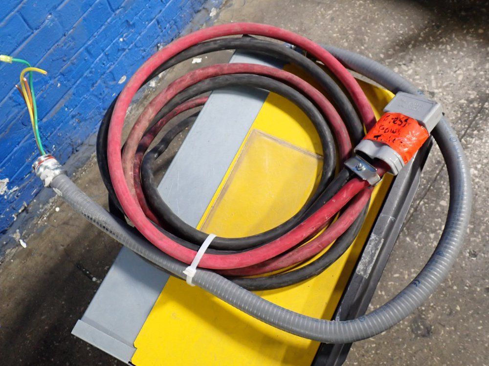 Hawker 24/36/48 V - 2000 Ah Battery Charger - Lpm3-48f-240y