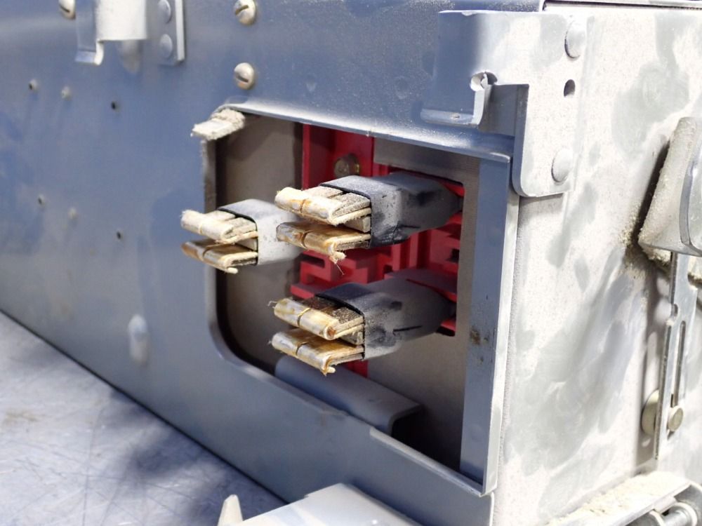 Square D 225 Amp / 600 Vac Bus Plug - Pka36225g