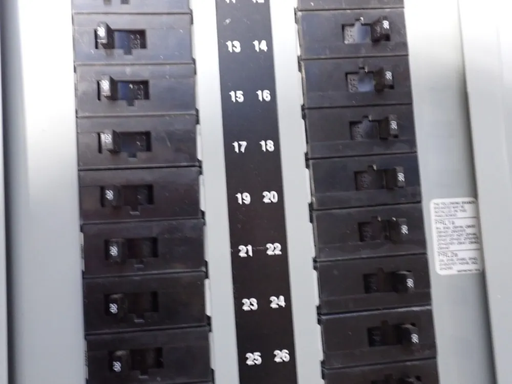 Square D 400 Amp / 277/480 Vac Panelboard - Prl2a