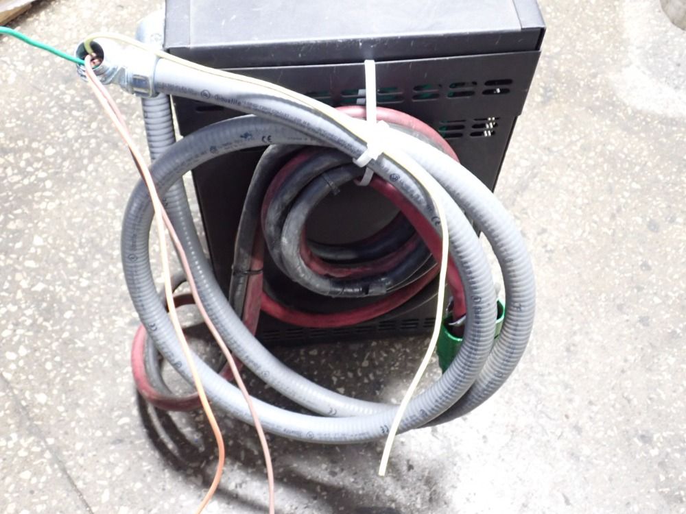 Hawker 24/36/48 V / 1500 Ah Battery Charger - Lpm3-48c-180y