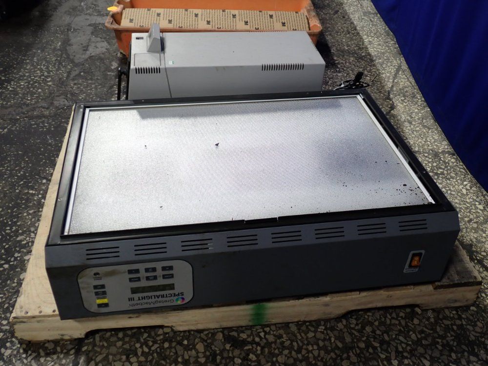 Gretag Macbeth Spectrophotometer - Spl-iii