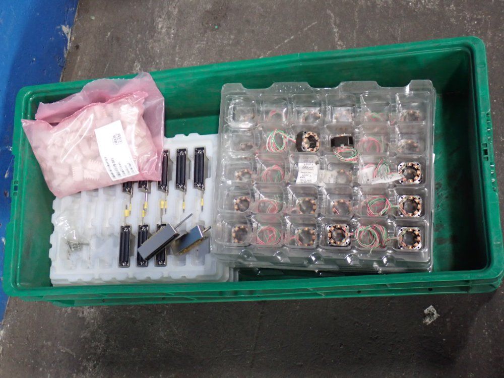 Connectors, Storage Trays & Accessories