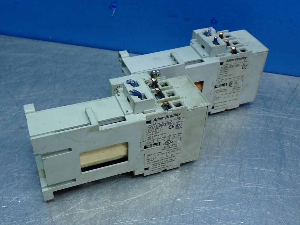 Allen Bradley Contactor, 2pcs - 100-c30d*00