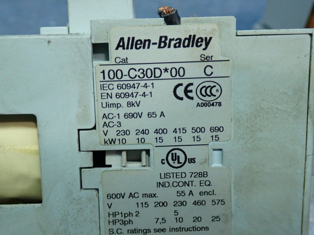 Allen Bradley Contactor, 2pcs - 100-c30d*00