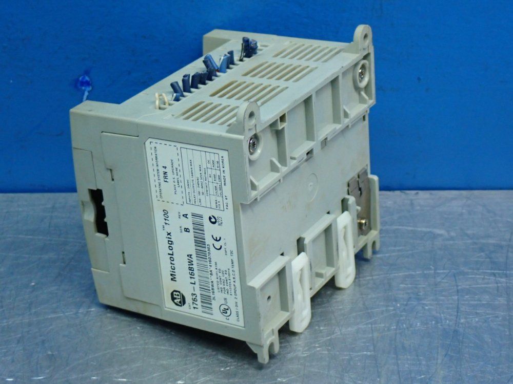 Allen Bradley Micrologix 1100 Small Logic Controller - 1763-l16bwa