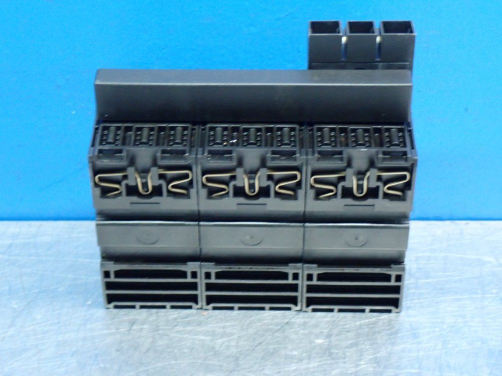 Allen Bradley Motor Protection Circuit Breaker, 3pcs - 140m-c2e-c10