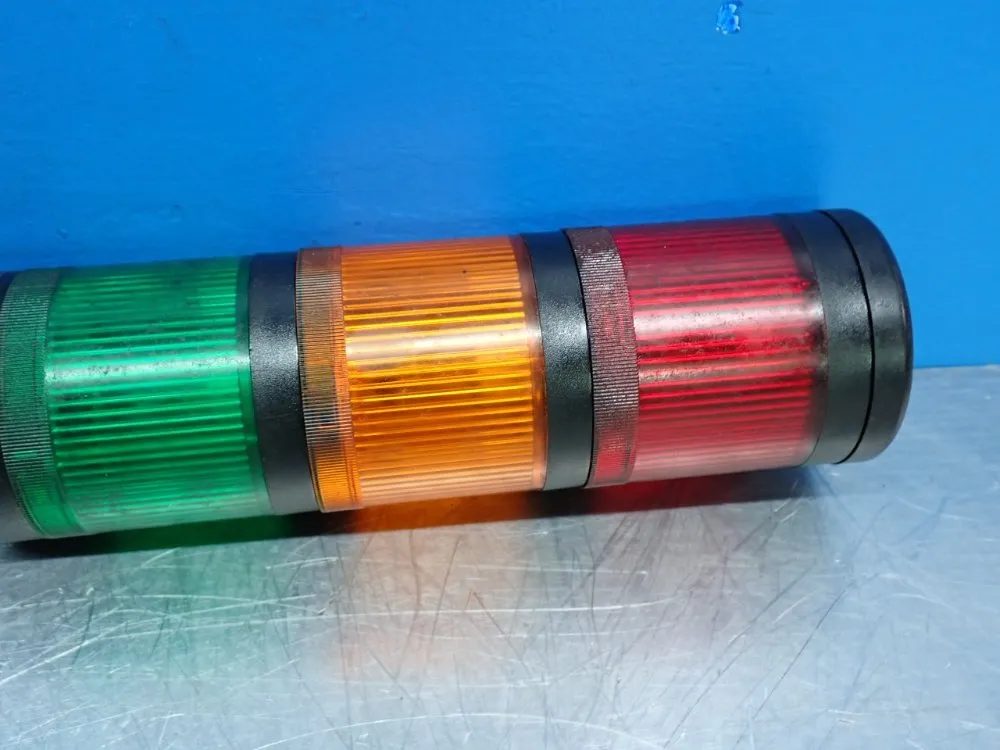 Allen Bradley Control Tower Stack Light Unit - 855t