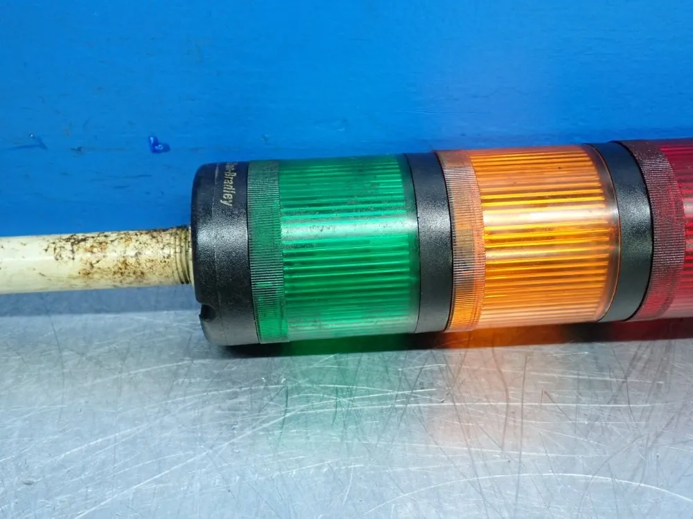 Allen Bradley Control Tower Stack Light Unit - 855t