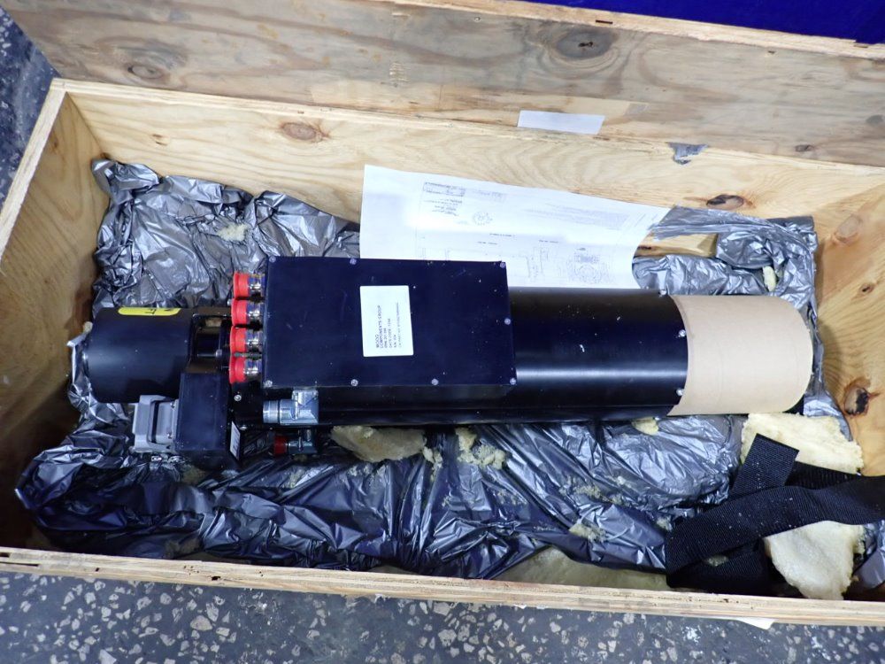 Moog Components Group Servo Actuator - 6996 201 000