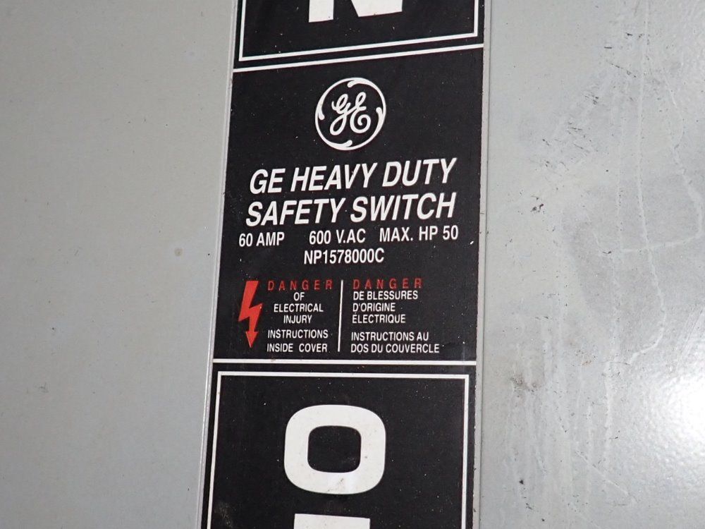 General Electric 60 Amps Fusible Disconnect - Th3362